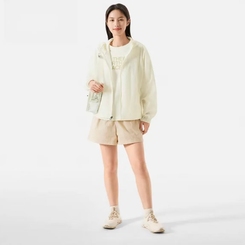 The North Face Loose Camping T - огляд і ціна Outdoor Camping Jacket