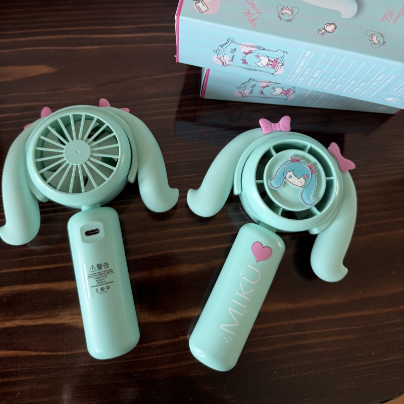 Hatsune Miku Mini Handheld Fan - огляд і ціна Outdoor Y Camping